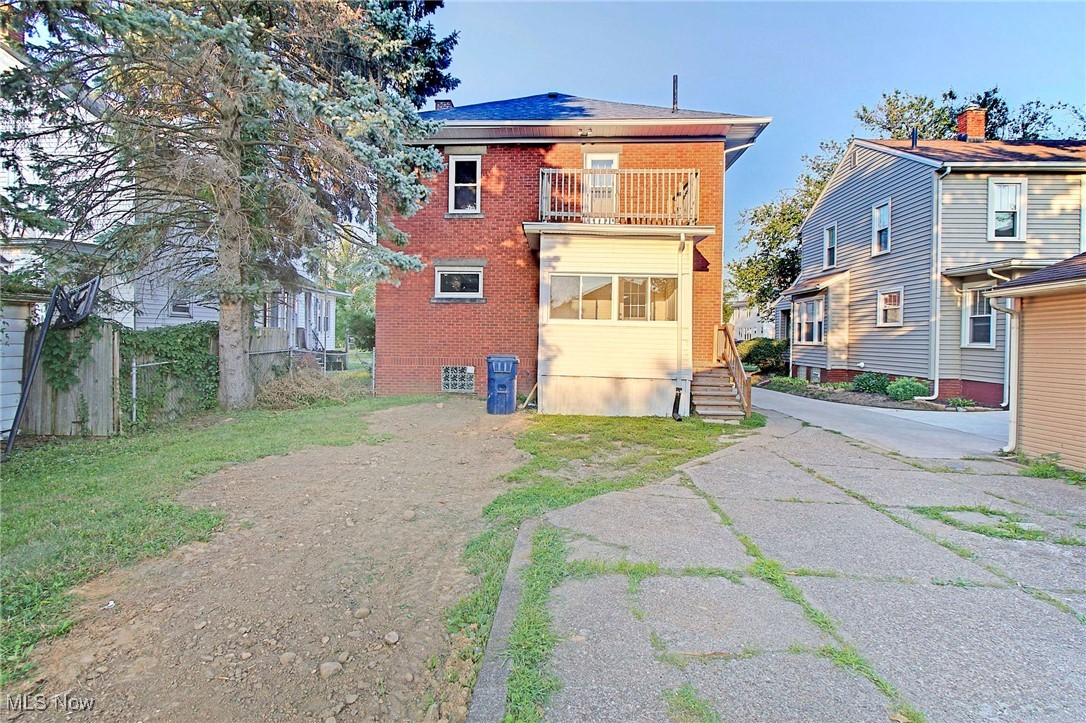 811 Broad Avenue NW Canton OH 44708