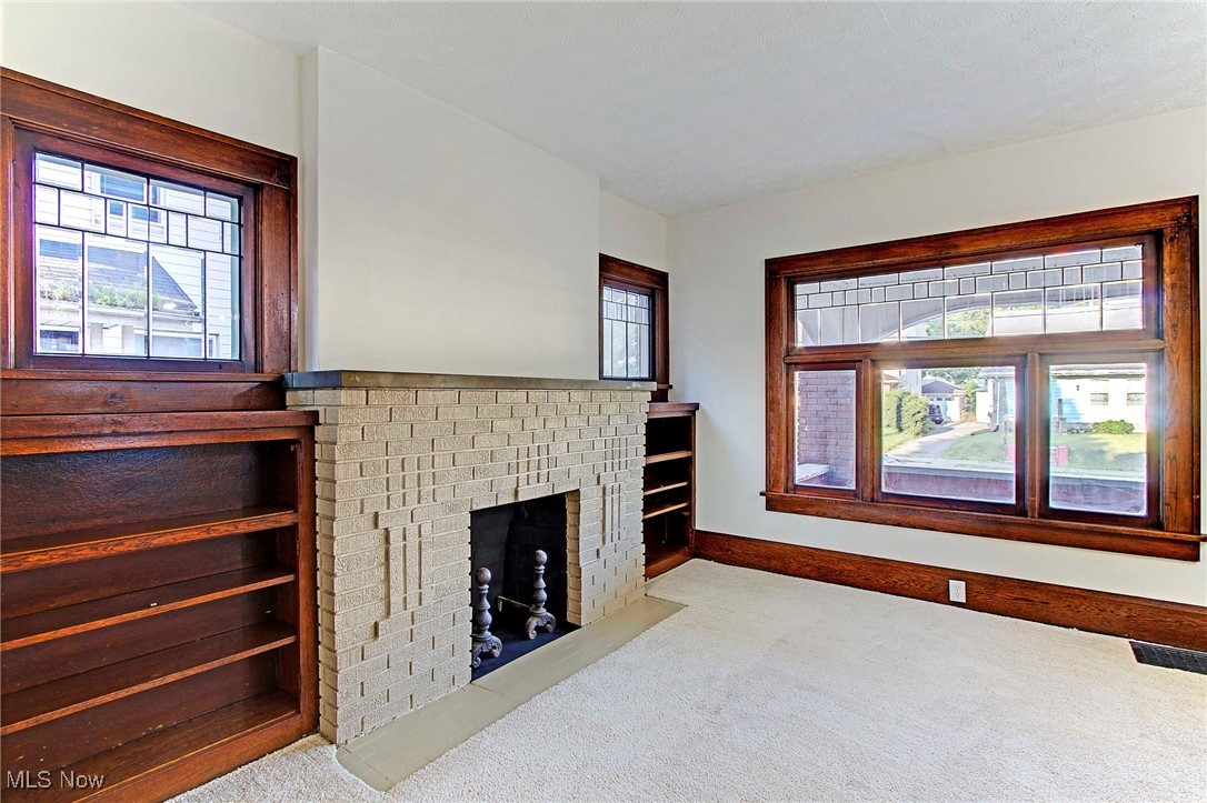 811 Broad Avenue NW Canton OH 44708