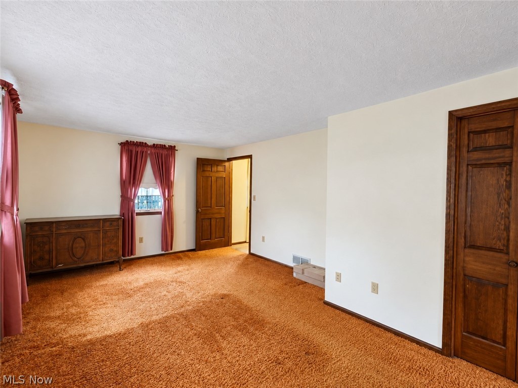 1760 Northfield Avenue NW Warren OH 44485