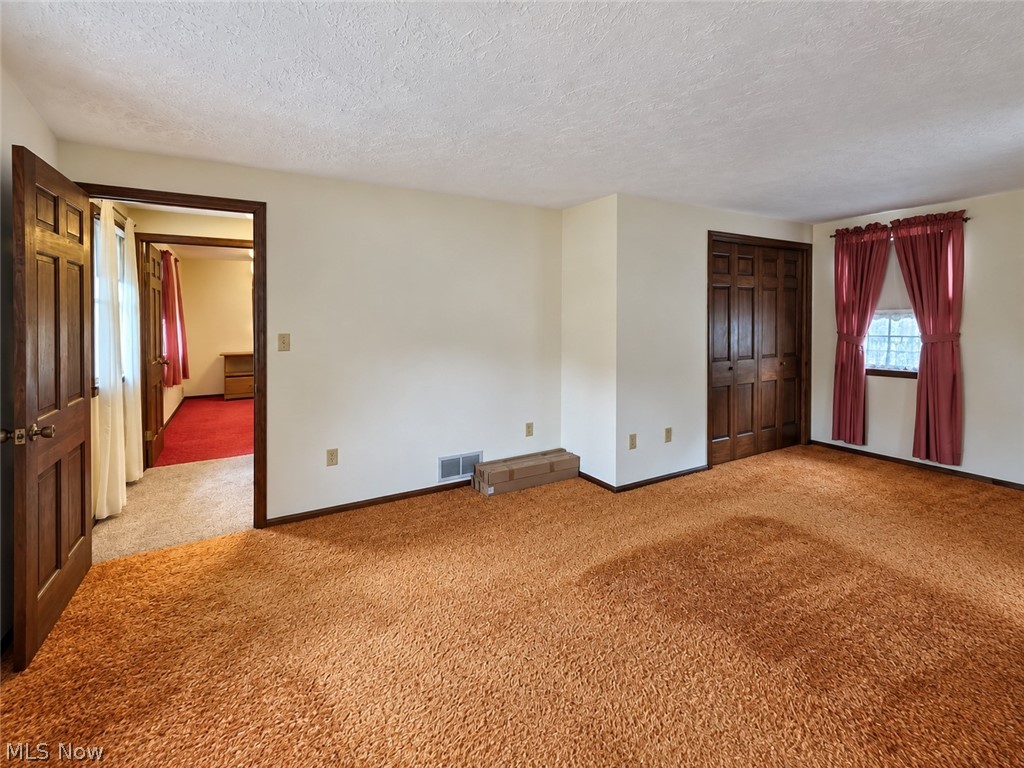 1760 Northfield Avenue NW Warren OH 44485