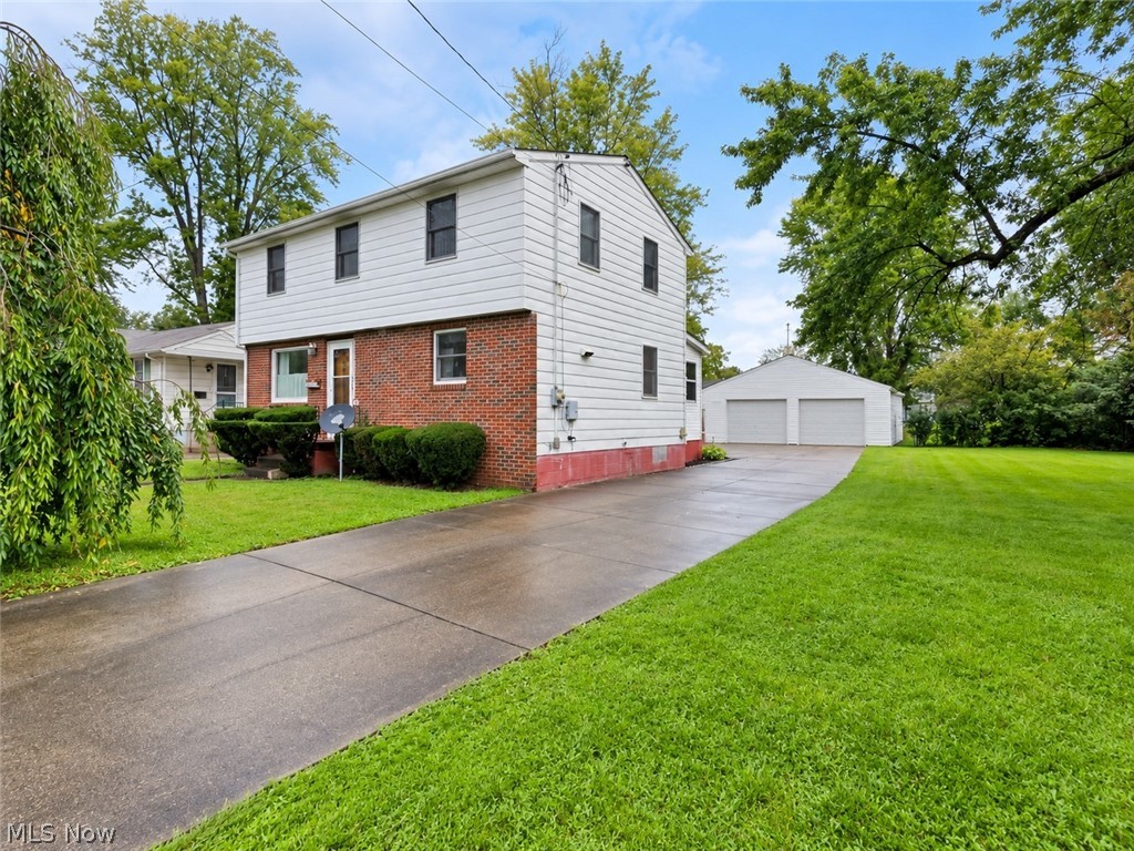 1760 Northfield Avenue NW Warren OH 44485