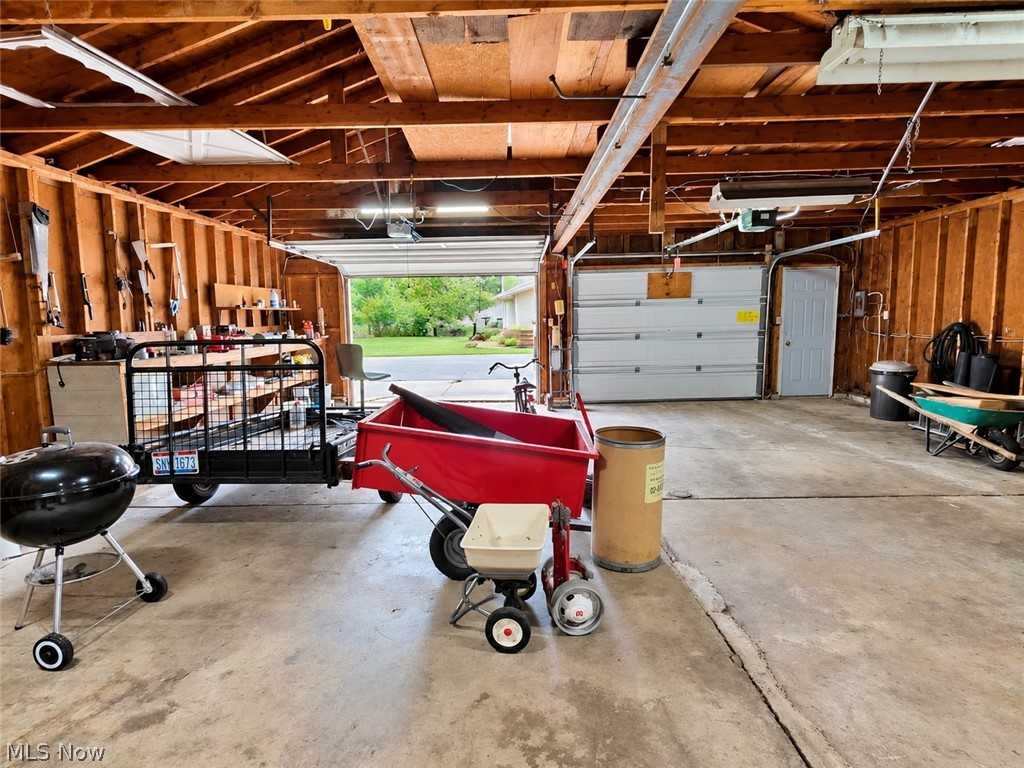 1760 Northfield Avenue NW Warren OH 44485