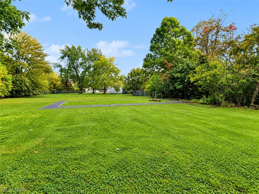 1760 Northfield Avenue NW Warren OH 44485