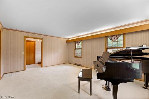 101 Manning Drive Berea OH 44017