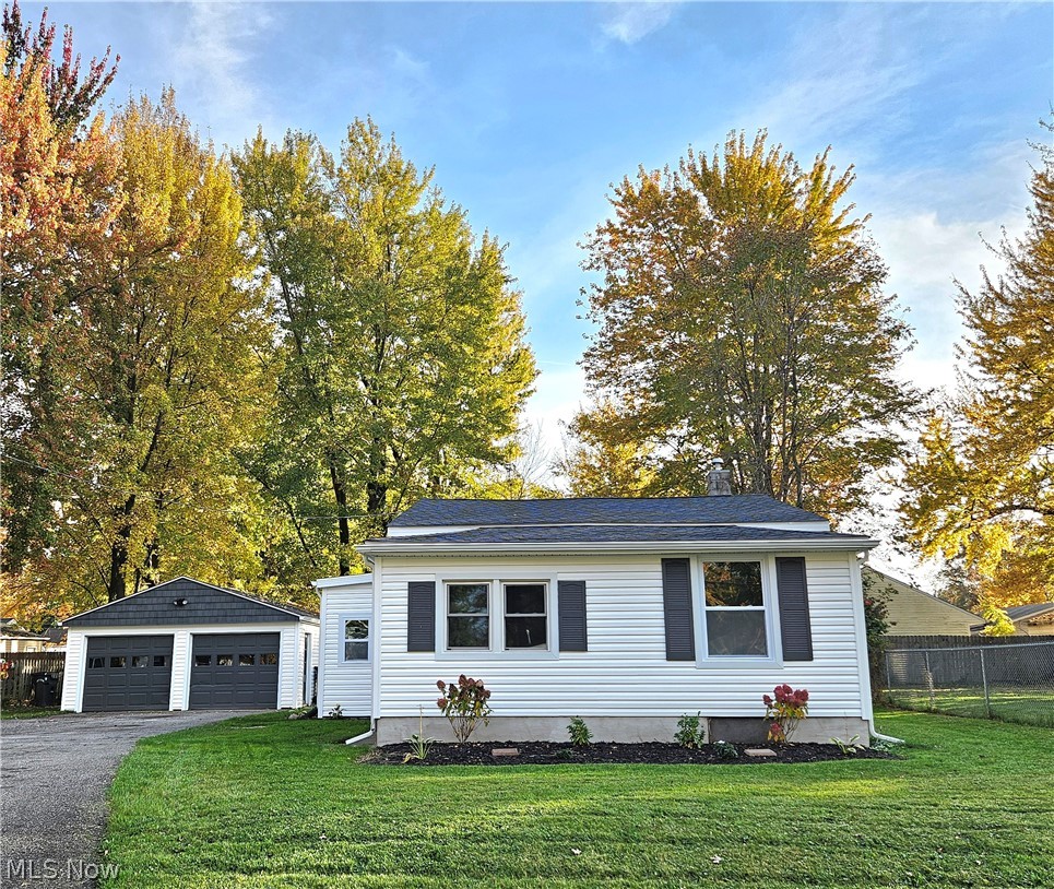 549 Case Avenue Elyria OH 44035