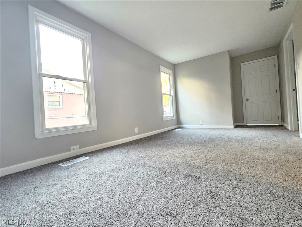 549 Case Avenue Elyria OH 44035