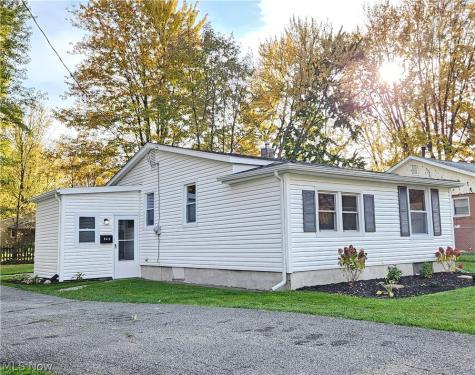 549 Case Avenue Elyria OH 44035