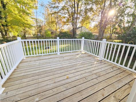 549 Case Avenue Elyria OH 44035