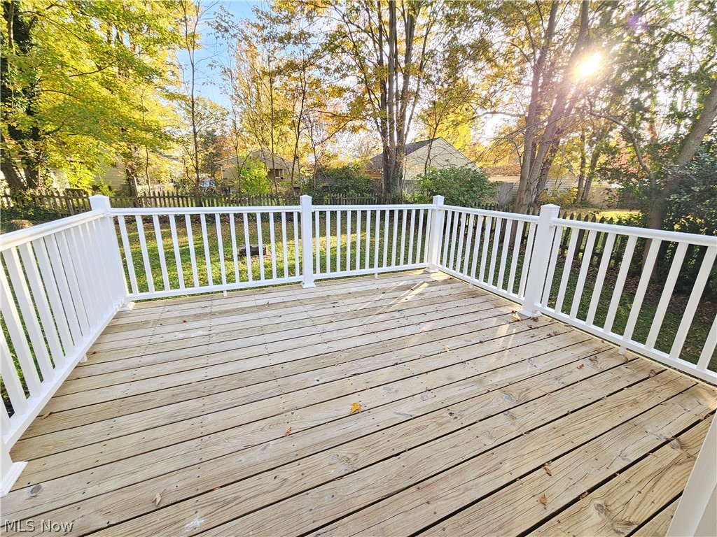 549 Case Avenue Elyria OH 44035