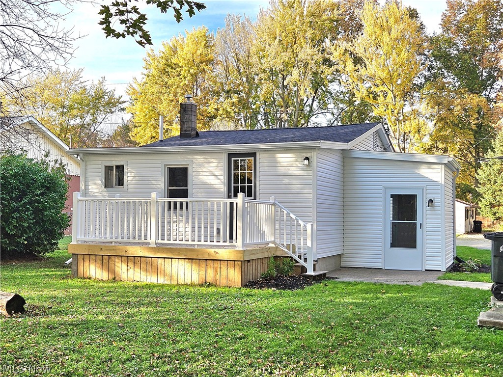 549 Case Avenue Elyria OH 44035