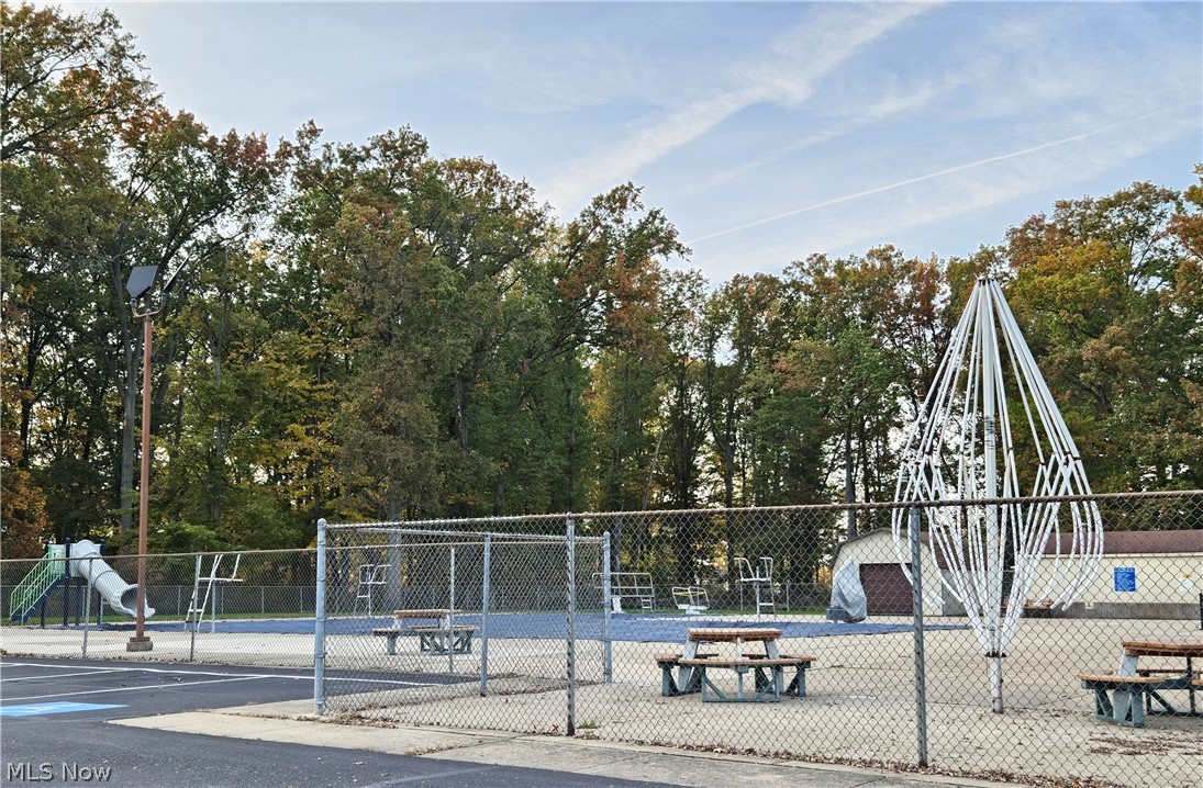 549 Case Avenue Elyria OH 44035