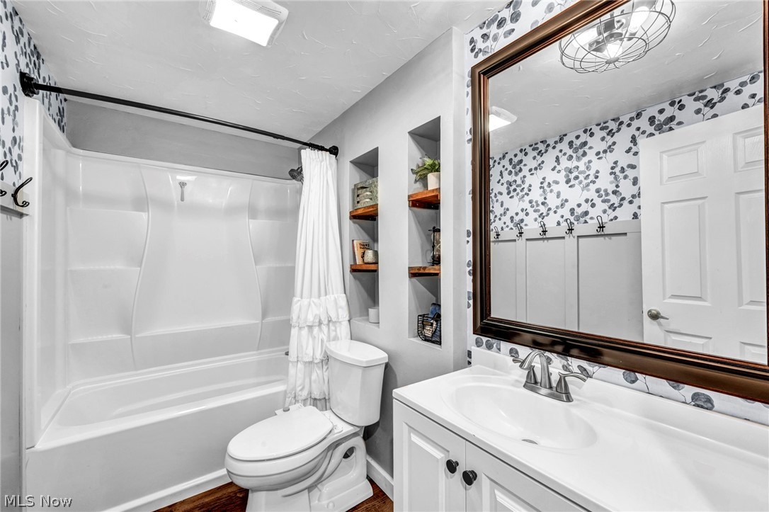 1988 Gates Avenue Streetsboro OH 44241