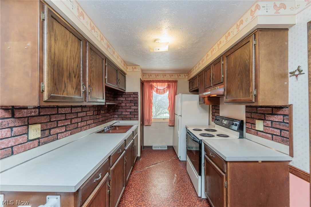 20598 Homestead Park Drive Strongsville OH 44149