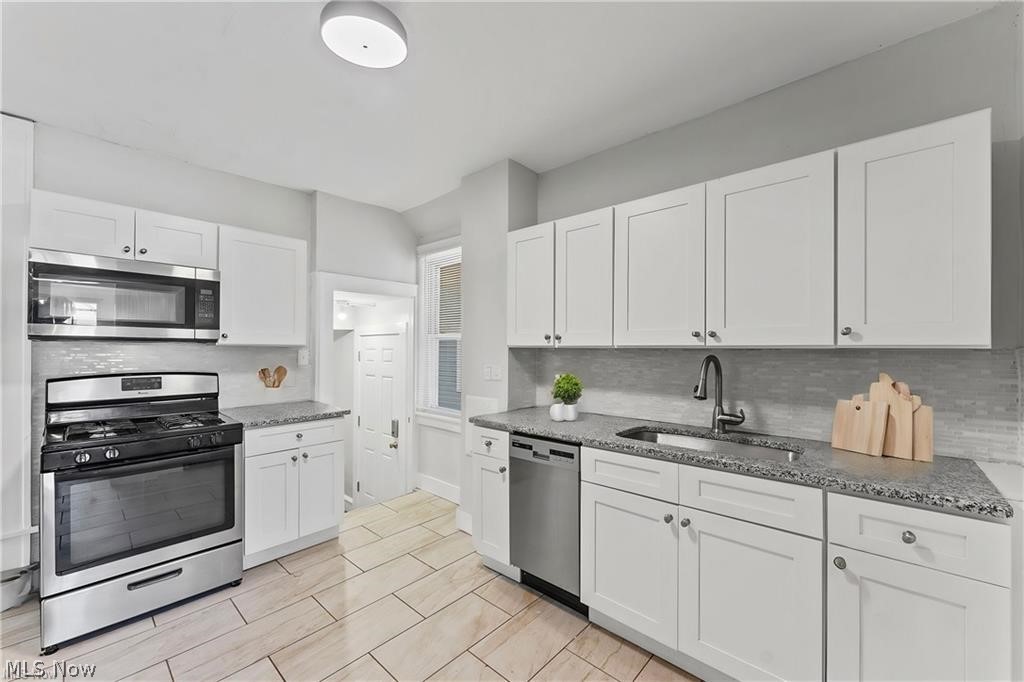 3269 E Berkshire Road Cleveland Heights OH 44118