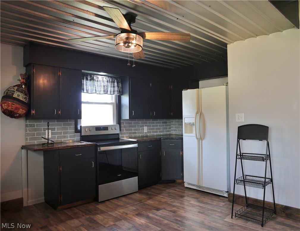 45469 County Road 19 Coshocton OH 43812