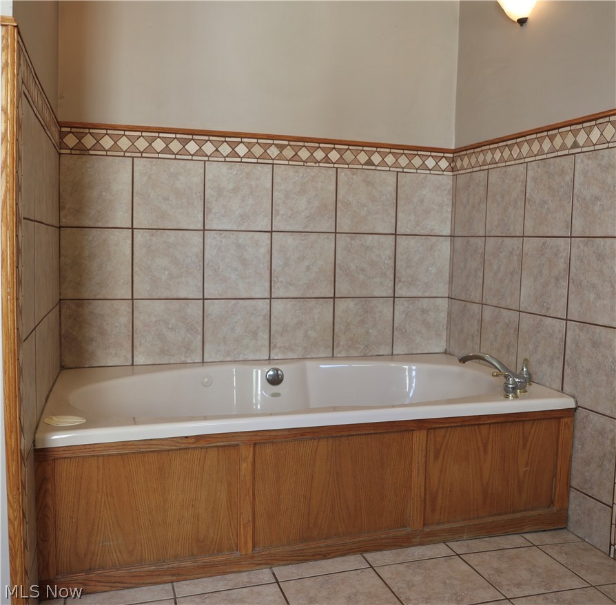 45469 County Road 19 Coshocton OH 43812