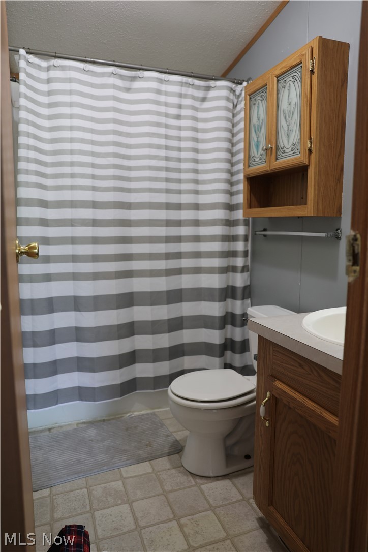45469 County Road 19 Coshocton OH 43812