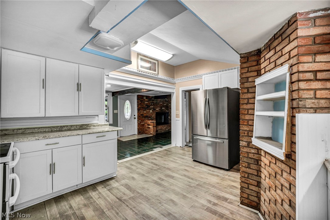 7218 Grove Avenue Oakwood Village OH 44146