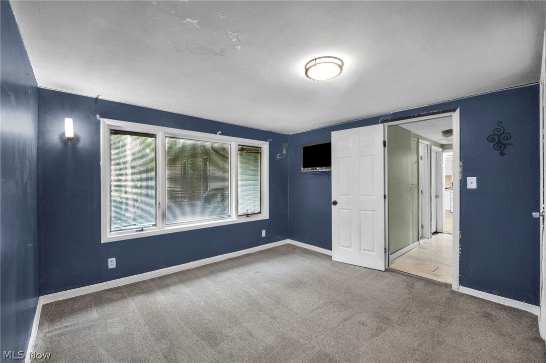 7218 Grove Avenue Oakwood Village OH 44146