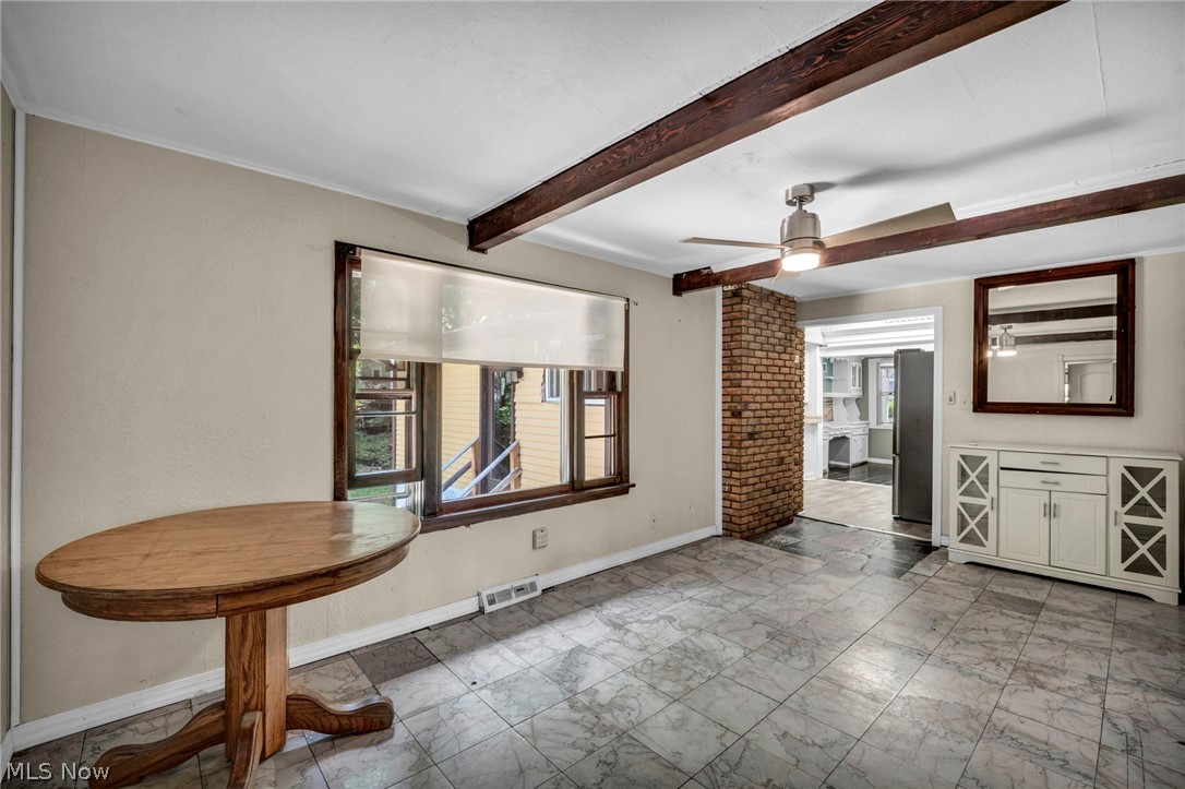7218 Grove Avenue Oakwood Village OH 44146