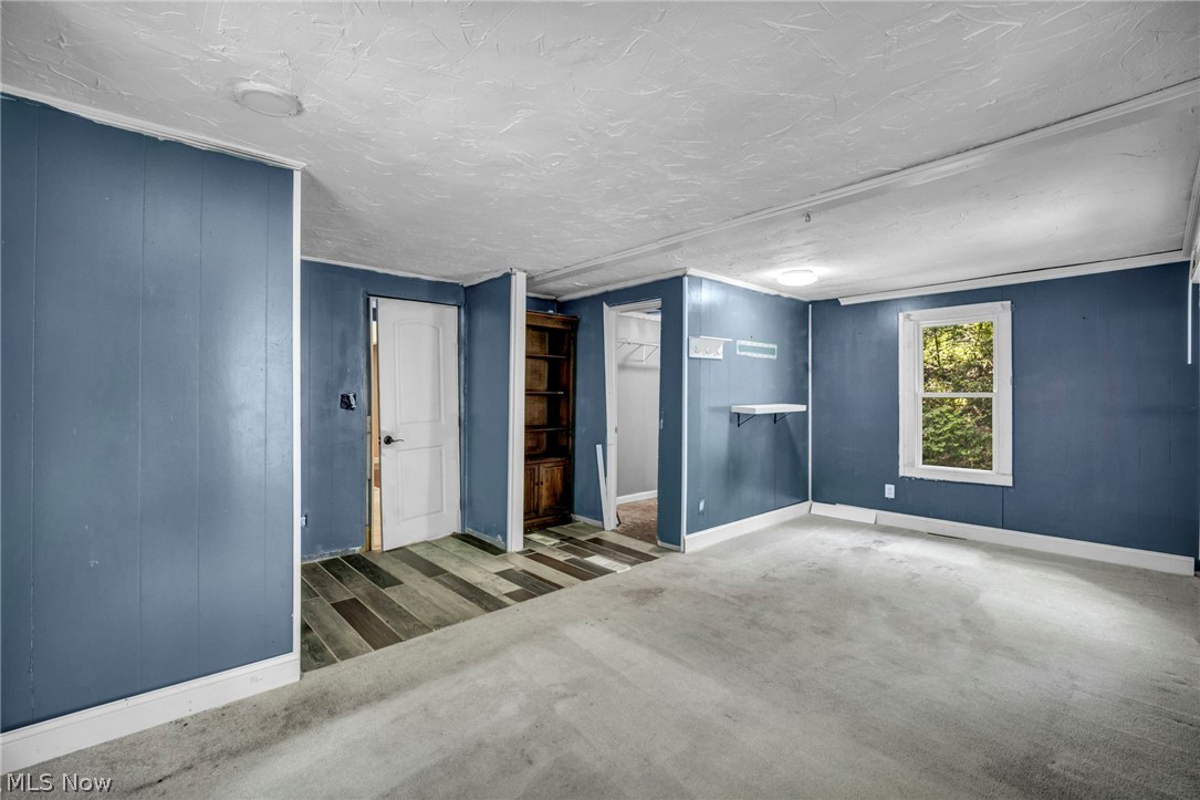 7218 Grove Avenue Oakwood Village OH 44146