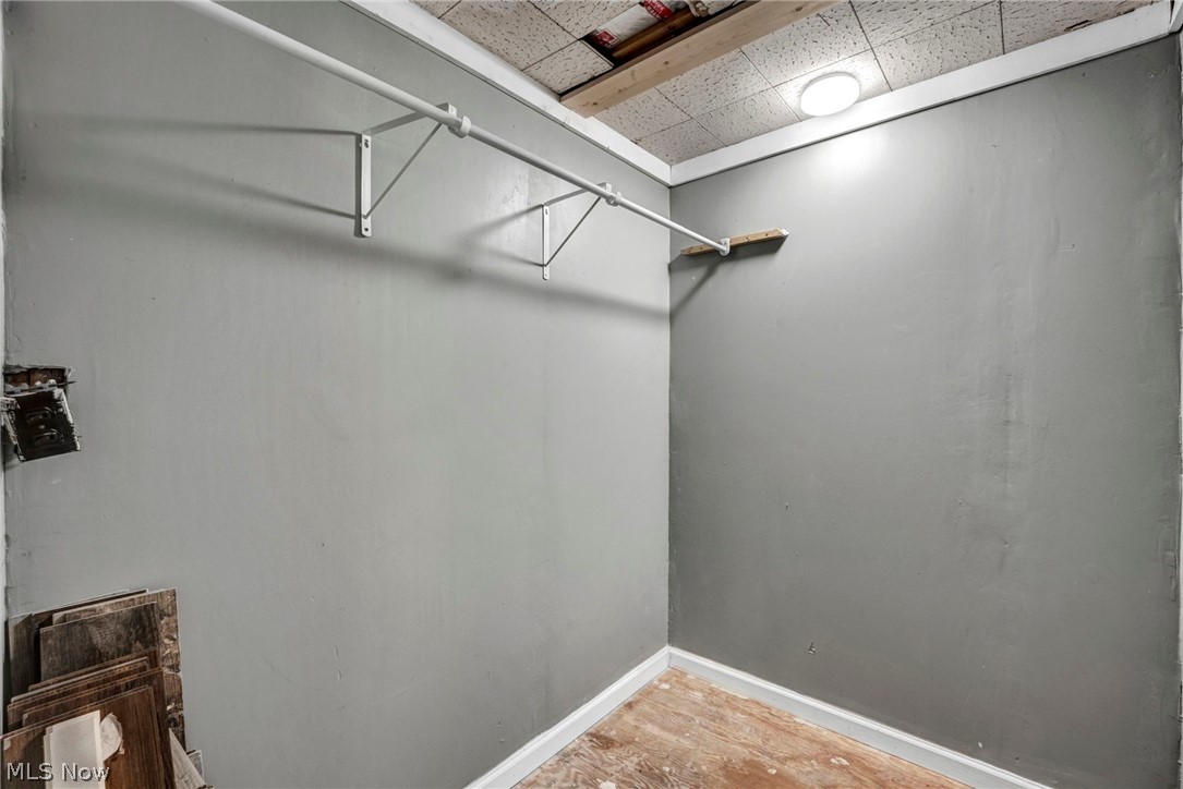 7218 Grove Avenue Oakwood Village OH 44146