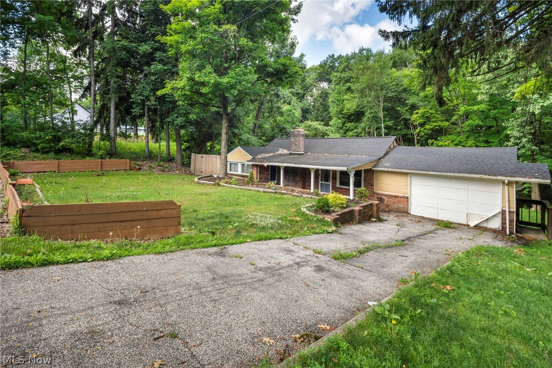 7218 Grove Avenue Oakwood Village OH 44146
