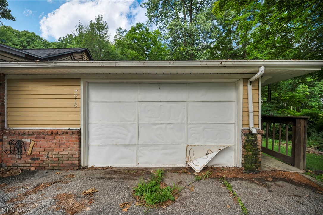 7218 Grove Avenue Oakwood Village OH 44146