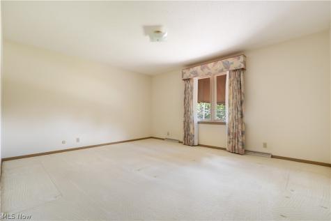4741 Laburnum Drive Akron OH 44319