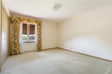 4741 Laburnum Drive Akron OH 44319