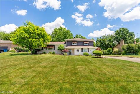 4741 Laburnum Drive Akron OH 44319