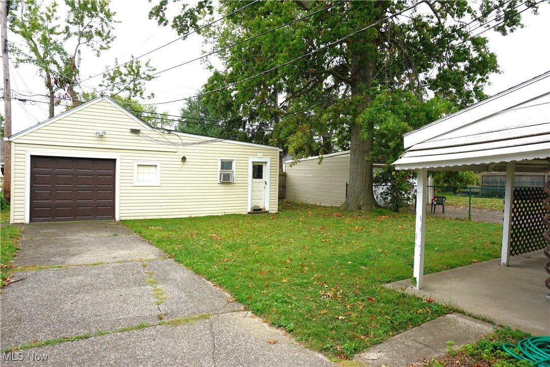 13801 Emery Avenue Cleveland OH 44135