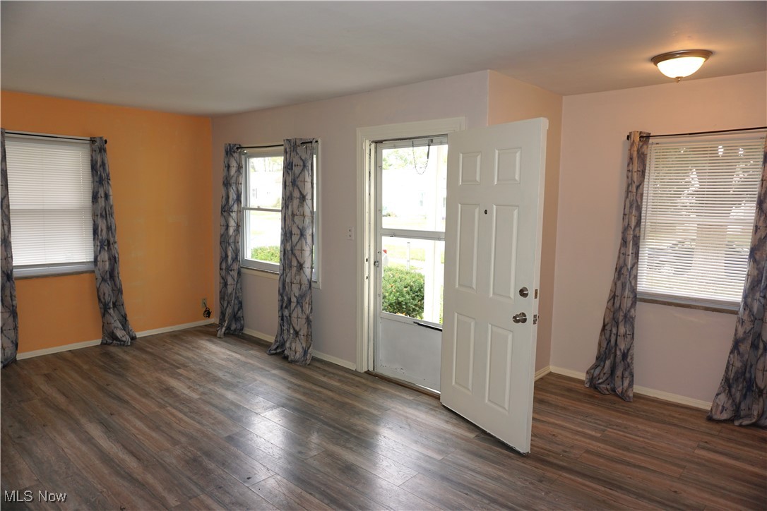 13801 Emery Avenue Cleveland OH 44135