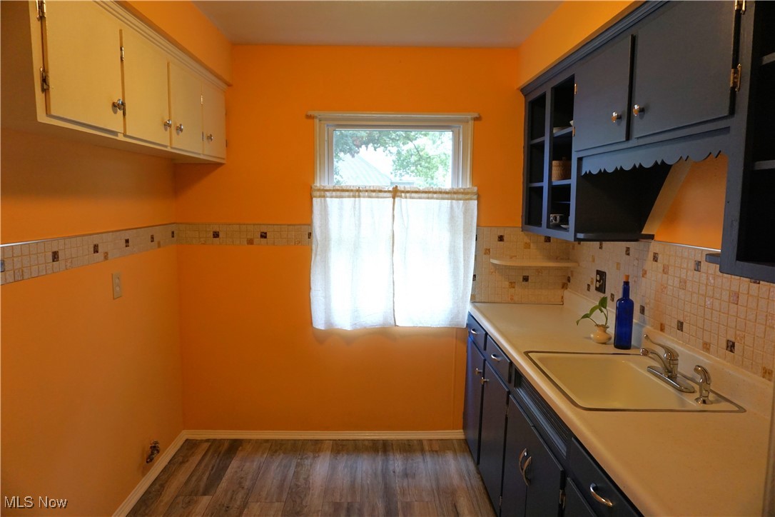 13801 Emery Avenue Cleveland OH 44135