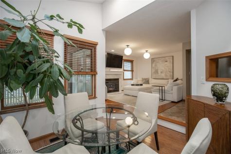 578 Red Oak Lane Bay Village OH 44140