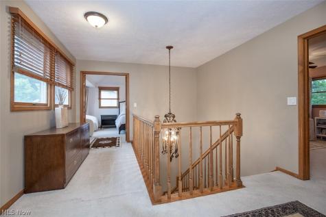 578 Red Oak Lane Bay Village OH 44140