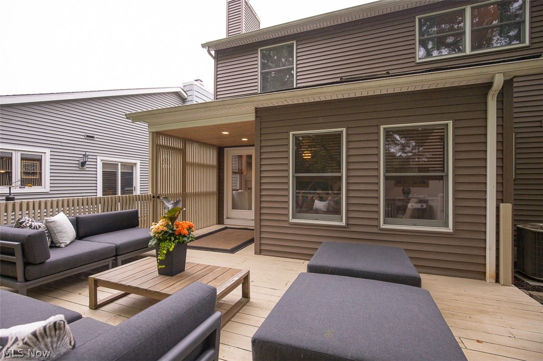 578 Red Oak Lane Bay Village OH 44140