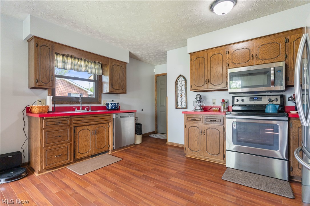 12201 Sherman Church Road NE Bolivar OH 44612