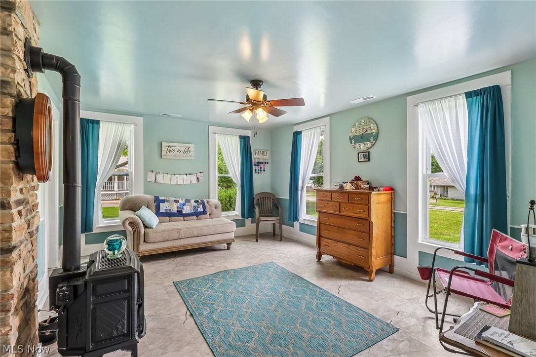 15124 Lake Avenue Middlefield OH 44062