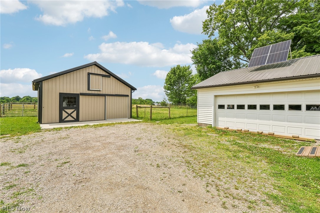 15124 Lake Avenue Middlefield OH 44062