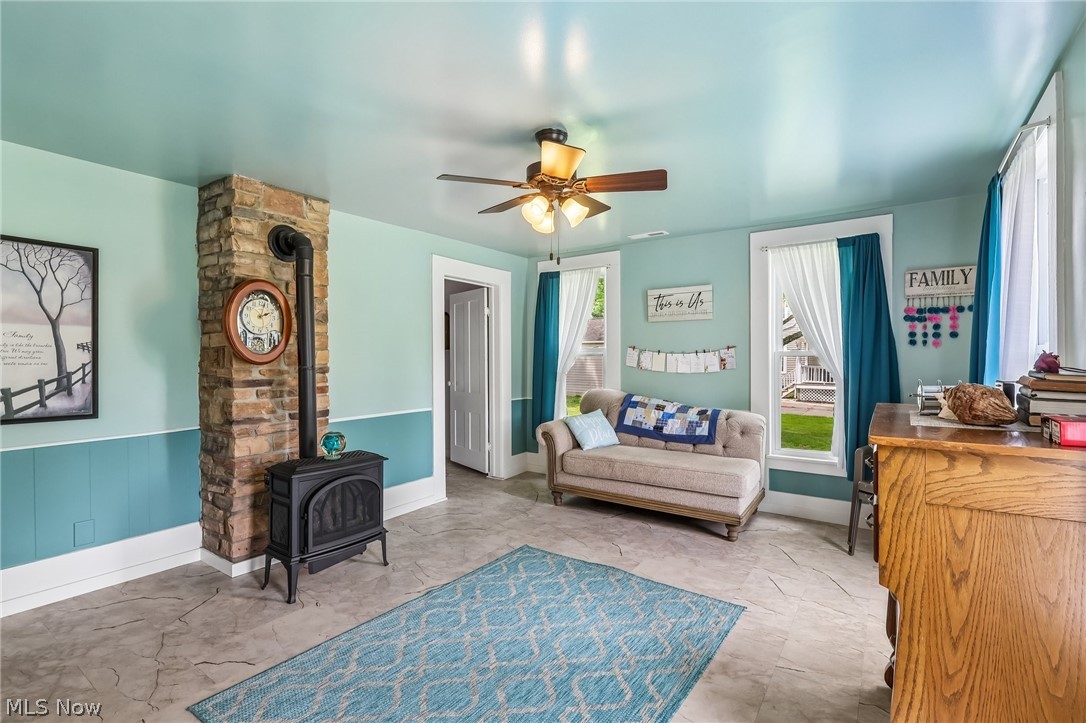 15124 Lake Avenue Middlefield OH 44062