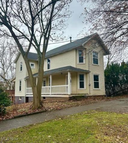 725 8th Street Marietta OH 45750