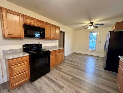 725 8th Street Marietta OH 45750
