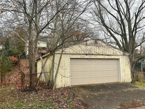 725 8th Street Marietta OH 45750