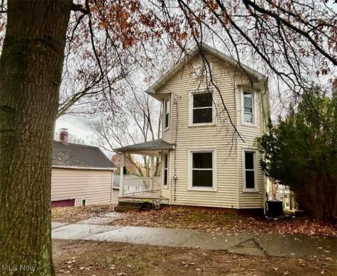 725 8th Street Marietta OH 45750