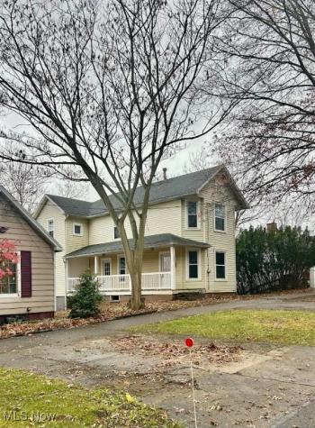 725 8th Street Marietta OH 45750