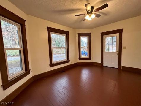 725 8th Street Marietta OH 45750
