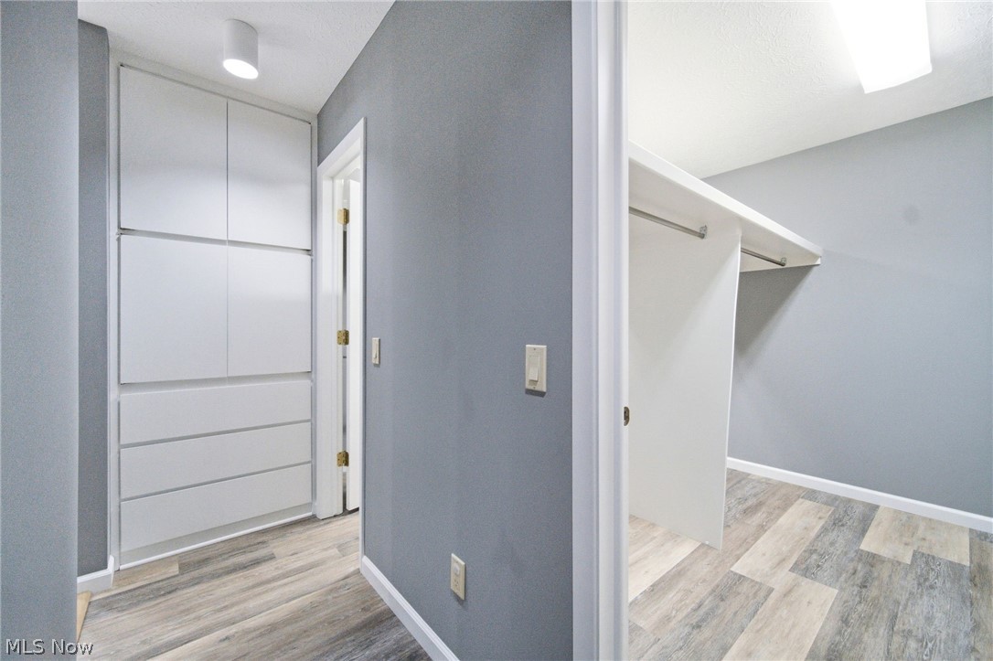 21600 Oak Bark Trail Strongsville OH 44149