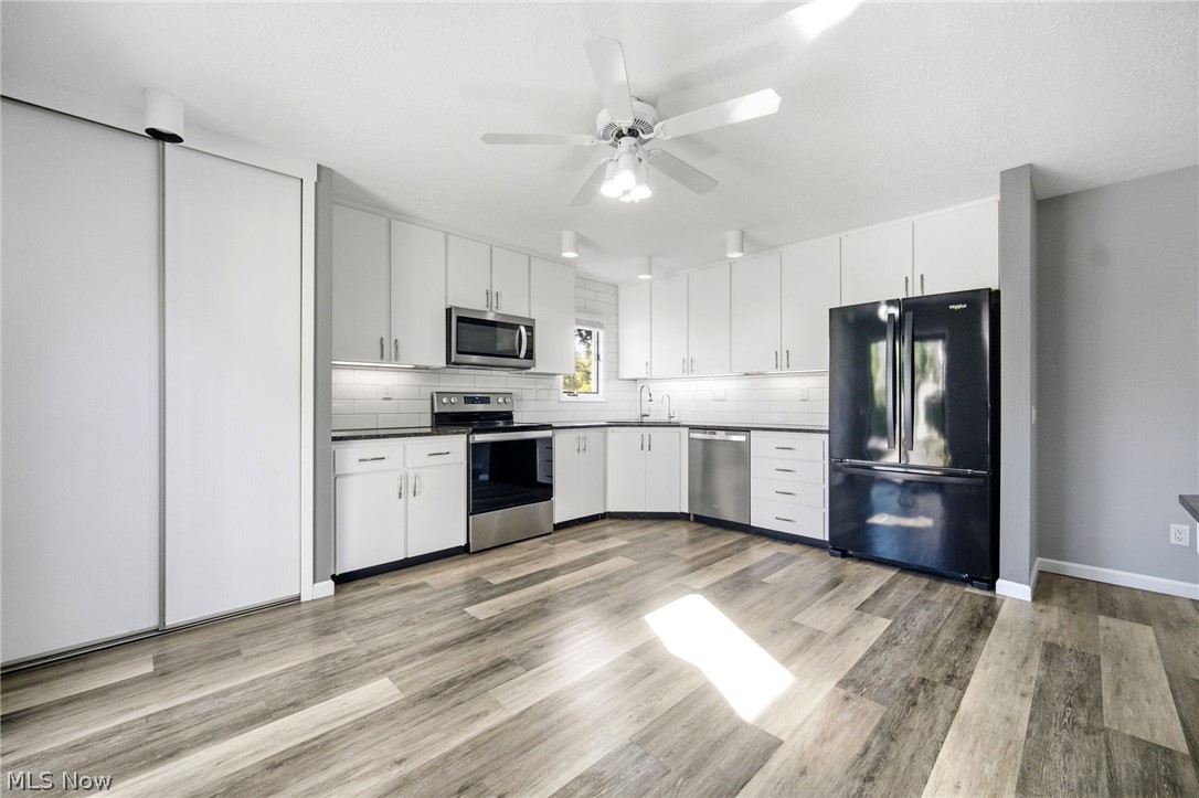 21600 Oak Bark Trail Strongsville OH 44149