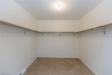 3703 Bradfords Gate Rocky River OH 44116
